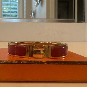 Small enamel Hermes Clic clac bracelet
